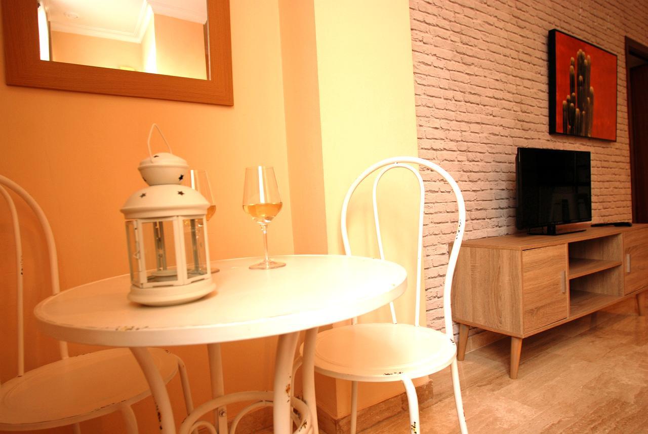 Apartamentos La Caleta De Cadix Extérieur photo