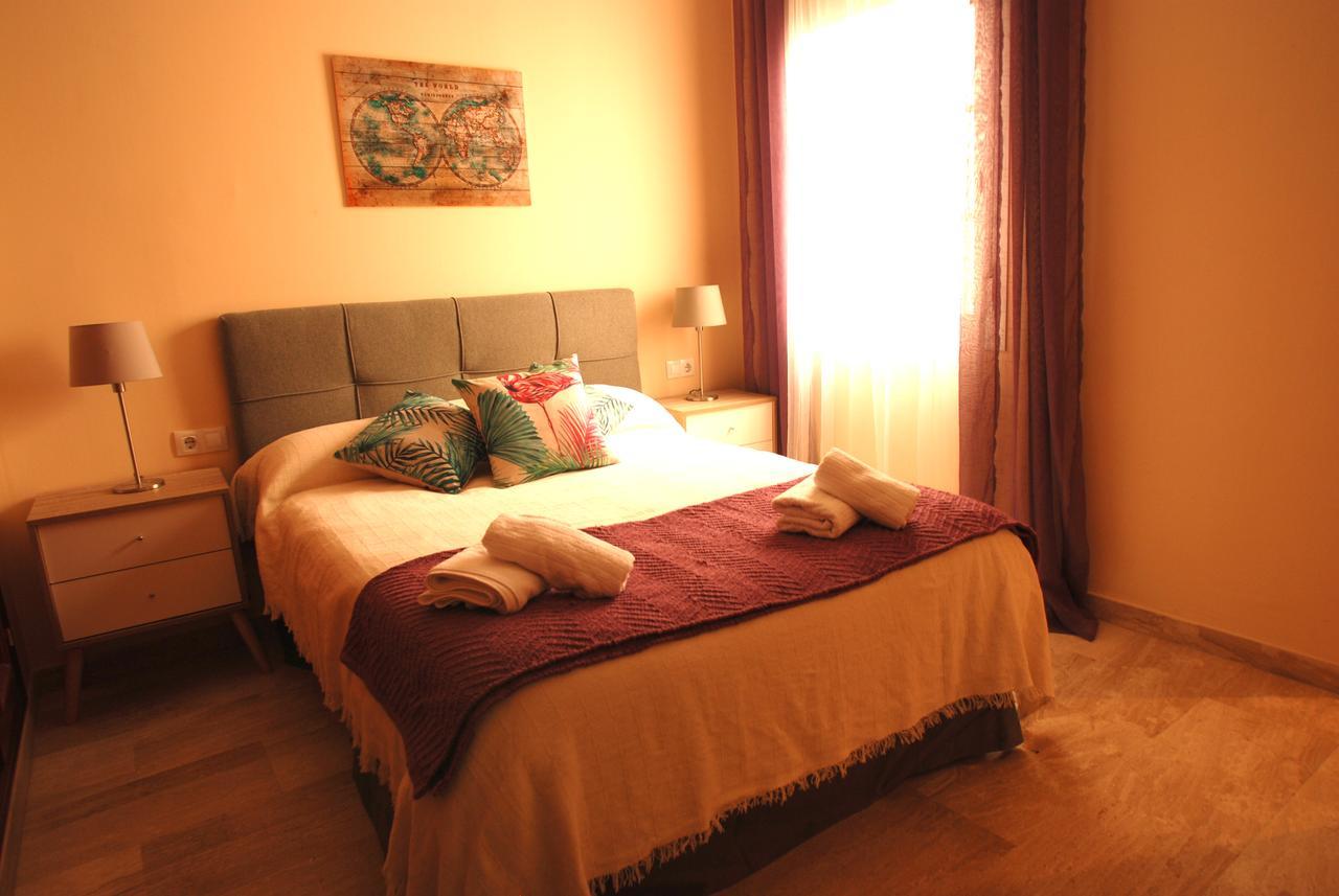 Apartamentos La Caleta De Cadix Extérieur photo