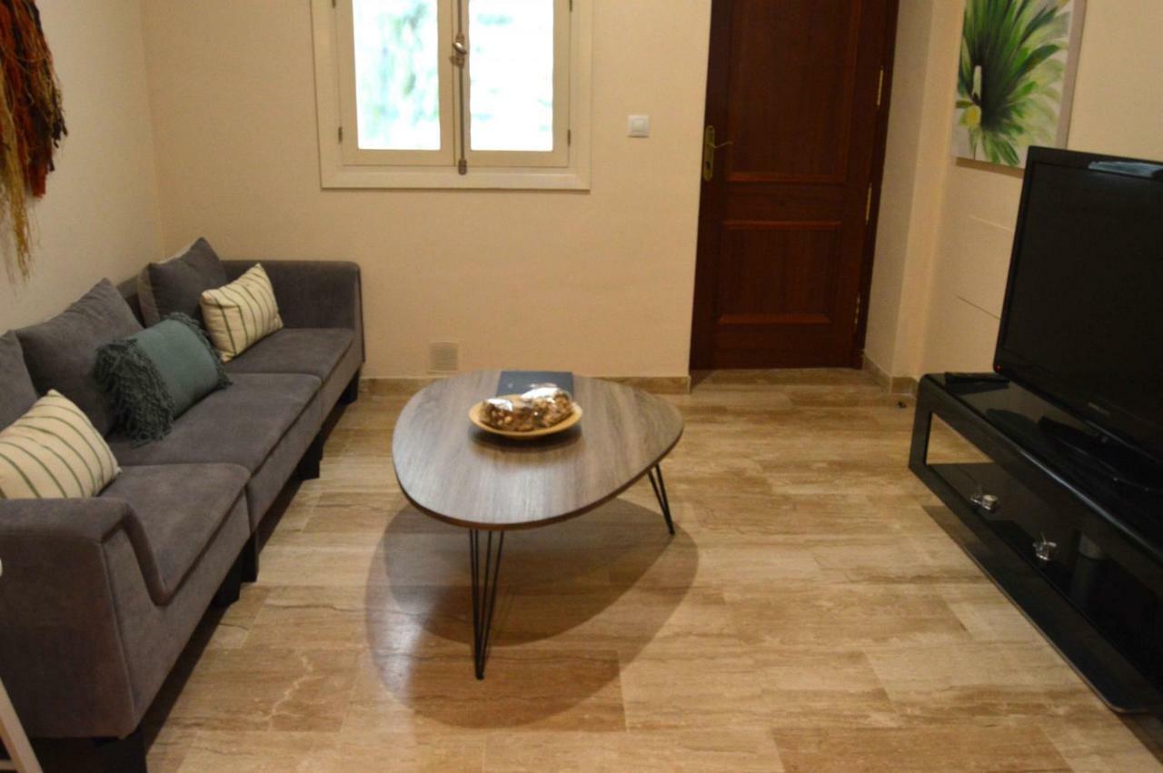 Apartamentos La Caleta De Cadix Extérieur photo